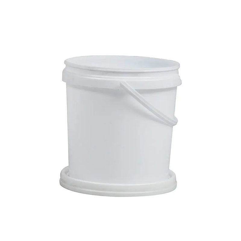 Customizable 25 L 30 L Plastic Lubricating Oil Bucket Cylindrical For Industrial Solutions