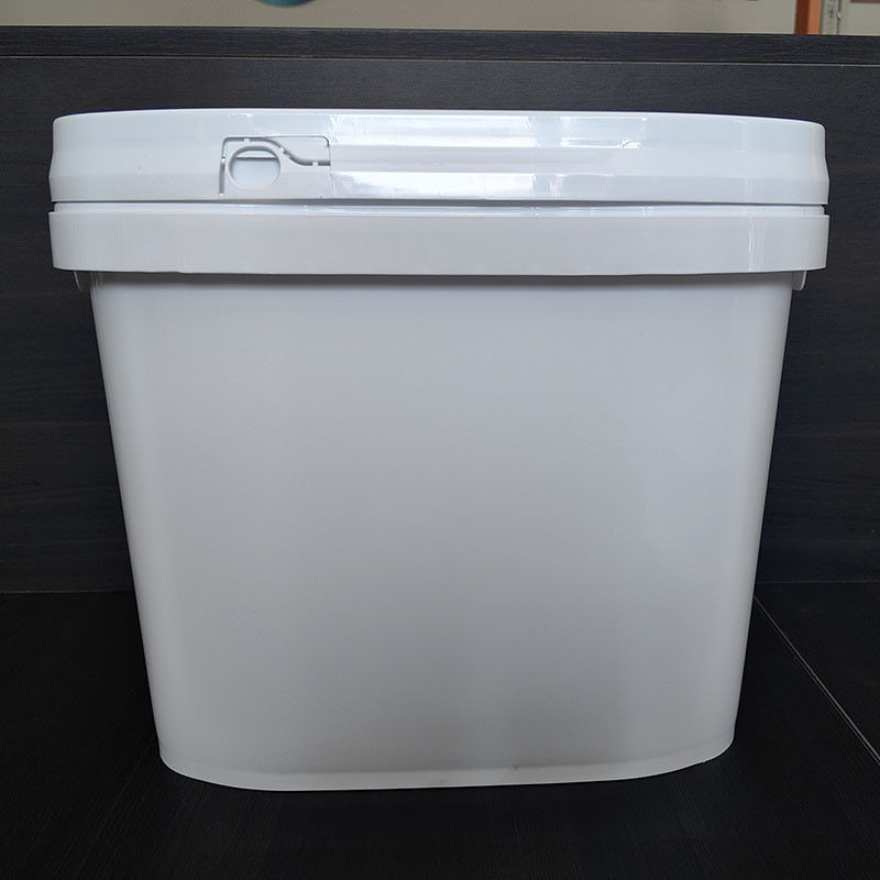 Leak Proof Snap On Lid Square Plastic Buckets For Sale For Convenient Indoor / Outdoor Storage